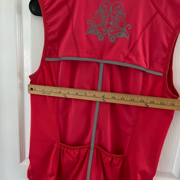 ATHLETA Size X Small Pink Vest Jacket Reflective - Picture 8 of 9